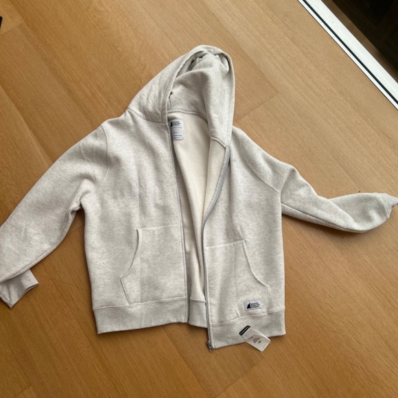 New Mec white zipper sweater with hood - Picture 2 of 3